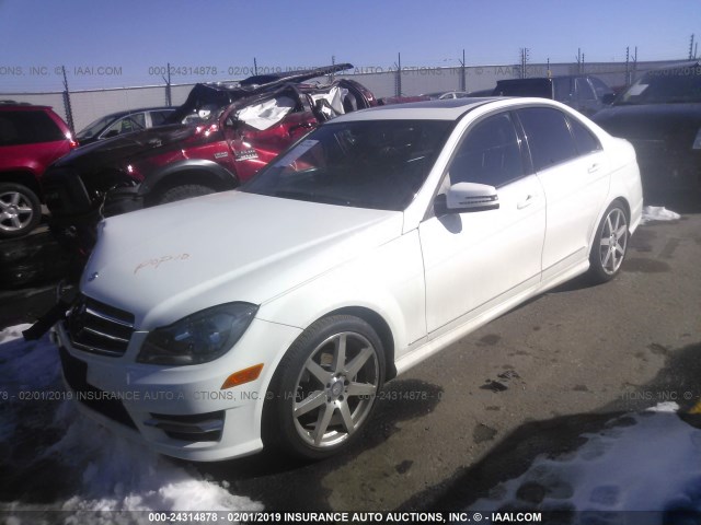 WDDGF4HB6EA962126 - 2014 MERCEDES-BENZ C 250 WHITE photo 2