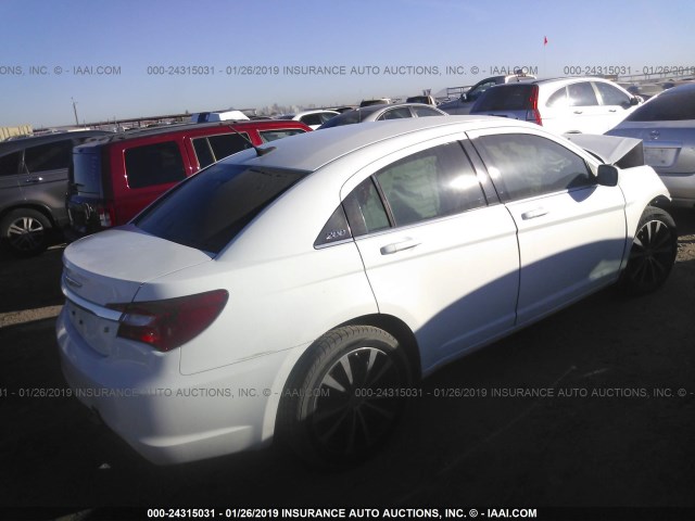 1C3CCBBG7CN297810 - 2012 CHRYSLER 200 TOURING WHITE photo 4