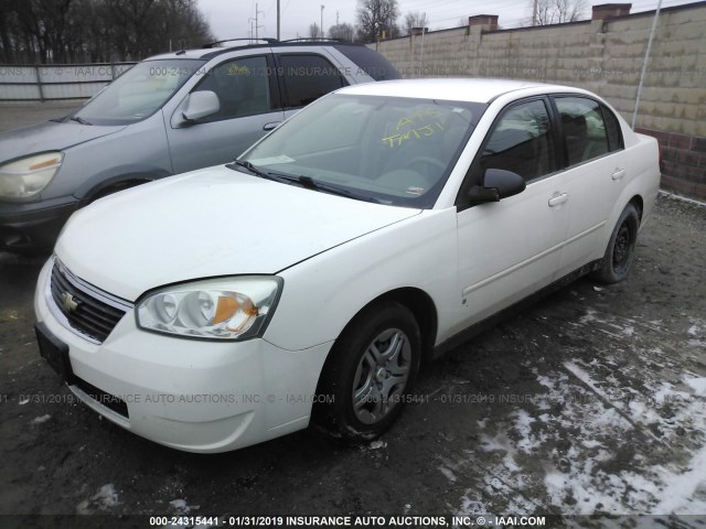 1G1ZS58FX8F120347 - 2008 CHEVROLET MALIBU LS Weiß Foto 2