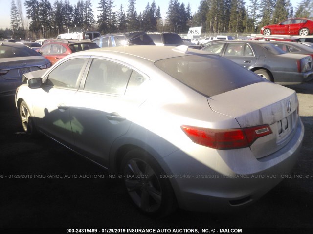 19VDE1F77DE012343 - 2013 ACURA ILX 20 TECH SILVER photo 3