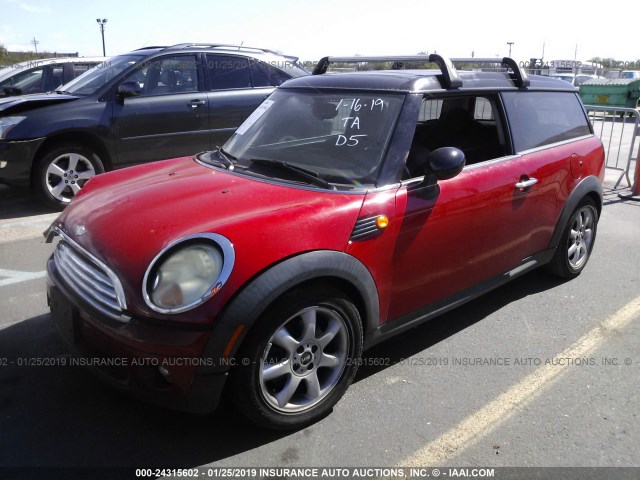 WMWML3C50ATX38573 - 2010 MINI COOPER CLUBMAN RED photo 2