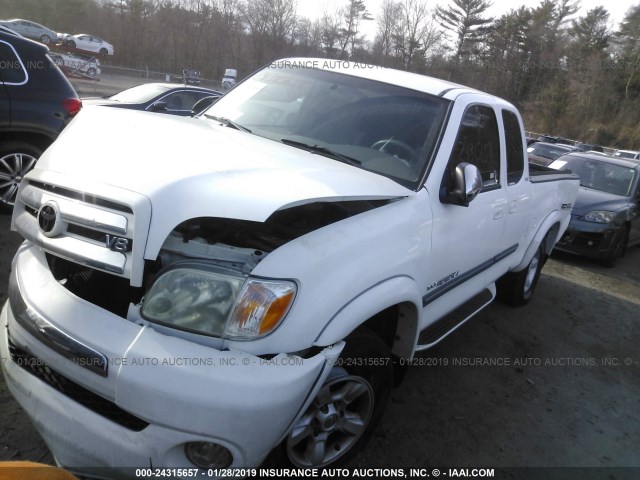 5TBBT44175S461543 - 2005 TOYOTA TUNDRA ACCESS CAB SR5 WHITE photo 2