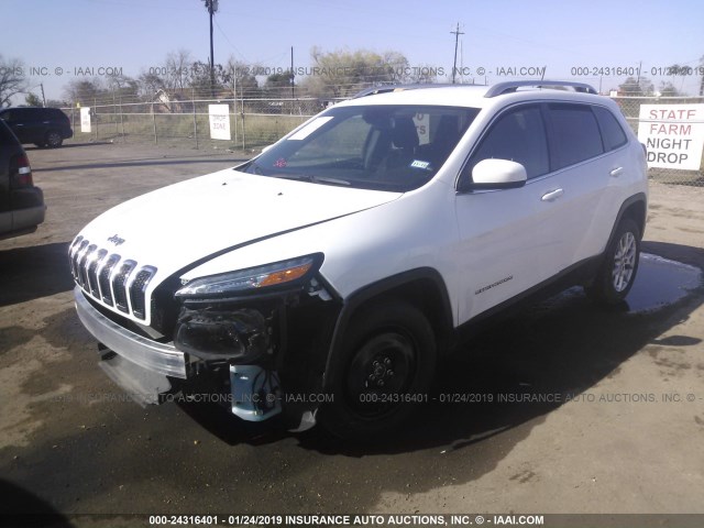 1C4PJLCBXJD504060 - 2018 JEEP CHEROKEE LATITUDE WHITE photo 2