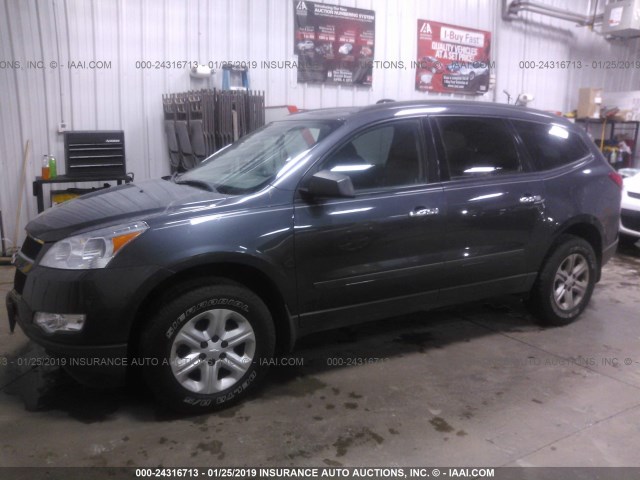 1GNKRFED2CJ276862 - 2012 CHEVROLET TRAVERSE LS GRAY photo 6