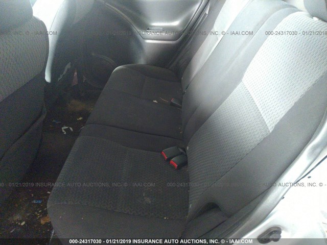 2T1LR32E45C500818 - 2005 TOYOTA COROLLA MATRIX XR SILVER photo 8