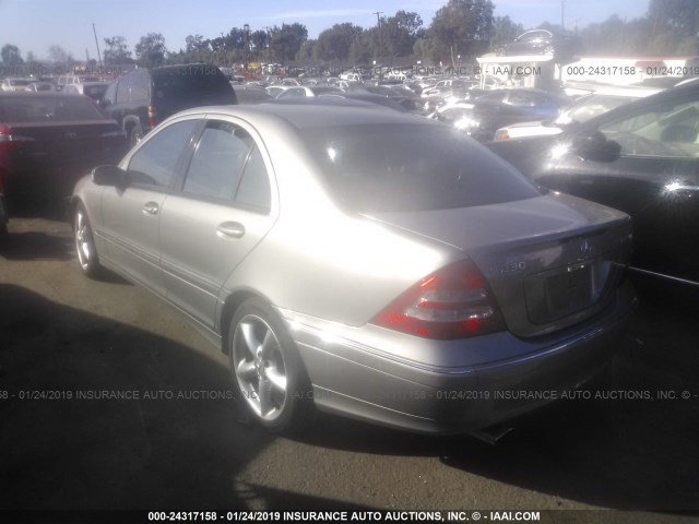 WDBRF40J24F546662 - 2004 MERCEDES-BENZ C 230K SPORT SEDAN GRAY photo 3