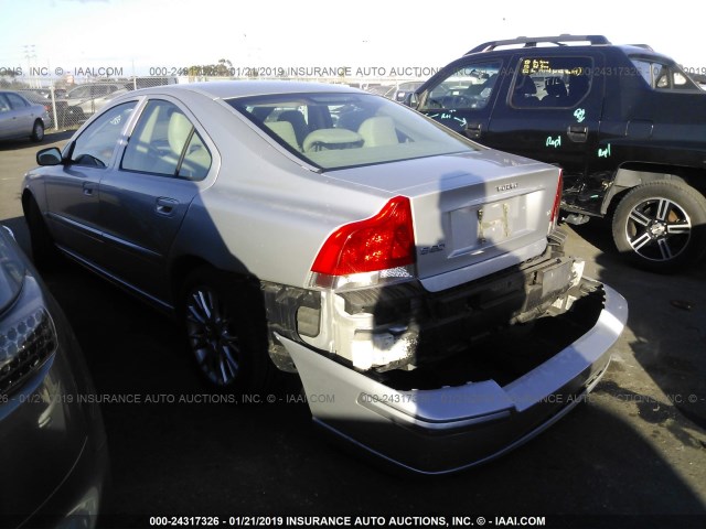 YV1RS547652453454 - 2005 VOLVO S60 T5 GOLD photo 3