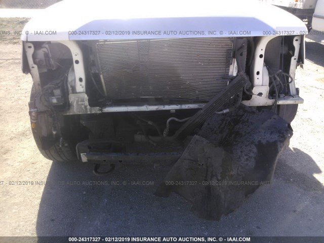 5LMFU27548LJ11505 - 2008 LINCOLN NAVIGATOR WHITE photo 6
