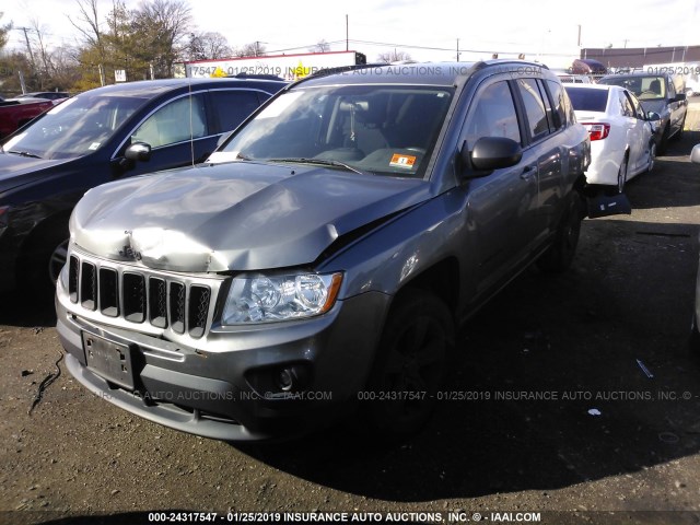 1J4NF1FB5BD259303 - 2011 JEEP COMPASS SPORT GRAY photo 2