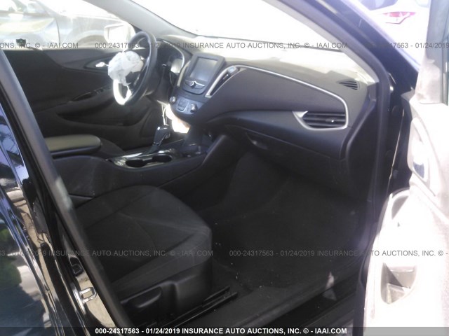 1G1ZB5ST2HF173543 - 2017 CHEVROLET MALIBU LS BLACK photo 5