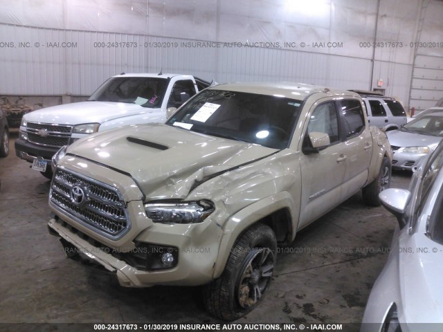 3TMDZ5BN2HM033863 - 2017 TOYOTA TACOMA DBL CAB/SR5/TRD SPORT/OR BEIGE photo 2