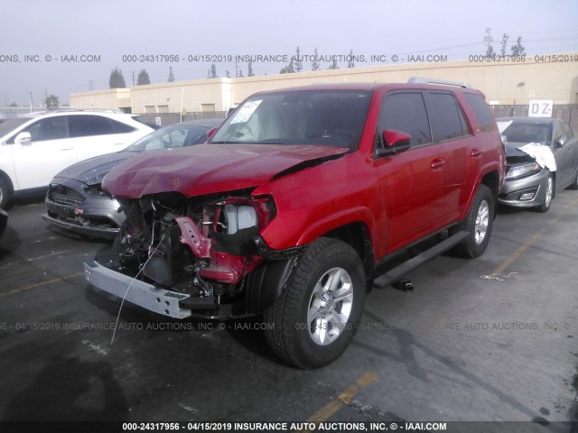 JTEBU5JR2H5479006 - 2017 TOYOTA 4RUNNER SR5 PREM/LTDL/TRAIL/TRD RED photo 2