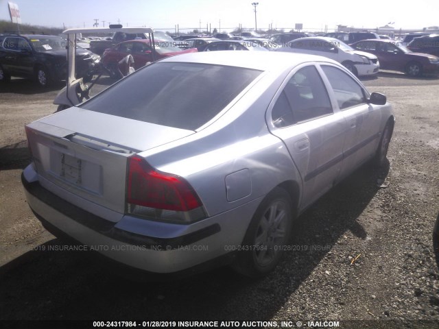 YV1RS61T542347339 - 2004 VOLVO S60 SILVER photo 4