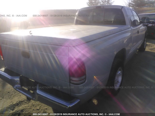 1B7GL22Y8WS589252 - 1998 DODGE DAKOTA SILVER photo 4