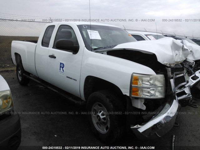 1GC2CVCG2BZ342828 - 2011 CHEVROLET SILVERADO C2500 HEAVY DUTY WHITE photo 1