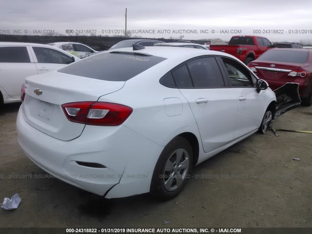 1G1BC5SM2H7150250 - 2017 CHEVROLET CRUZE LS WHITE photo 4