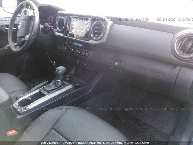 3TMDZ5BN5KM060594 - 2019 TOYOTA TACOMA DOUBLE CAB/SR5/TRD SPORT/ BLUE photo 5