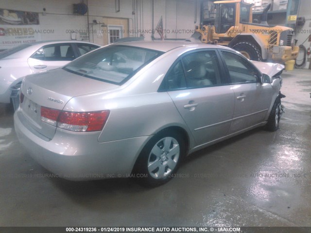 5NPET46CX6H068663 - 2006 HYUNDAI SONATA GL GOLD photo 4