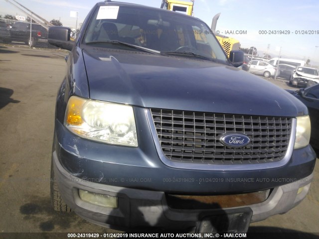 1FMRU15W83LB90188 - 2003 FORD EXPEDITION XLT BLUE photo 6