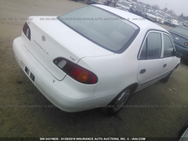 1NXBR12E7XZ211675 - 1999 TOYOTA COROLLA VE/CE/LE WHITE photo 4