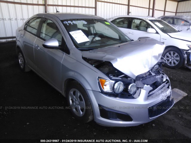 1G1JA5SH8D4143044 - 2013 CHEVROLET SONIC LS 银色 照片 1