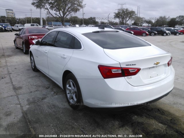 1G1ZB5ST2GF305926 - 2016 CHEVROLET MALIBU LS Weiß Foto 3