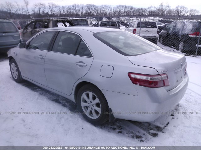 4T1BE46K97U093609 - 2007 TOYOTA CAMRY NEW GENERAT CE/LE/XLE/SE SILVER photo 3