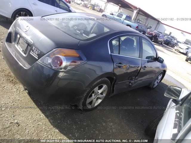 1N4BL21EX8N463032 - 2008 NISSAN ALTIMA 3.5SE/3.5SL GRAY photo 4