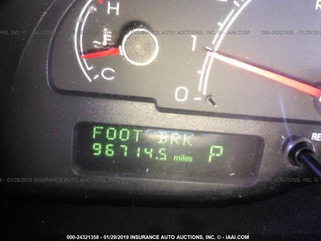 1LNHM86S94Y688016 - 2004 LINCOLN LS წითელი ფოტო 7