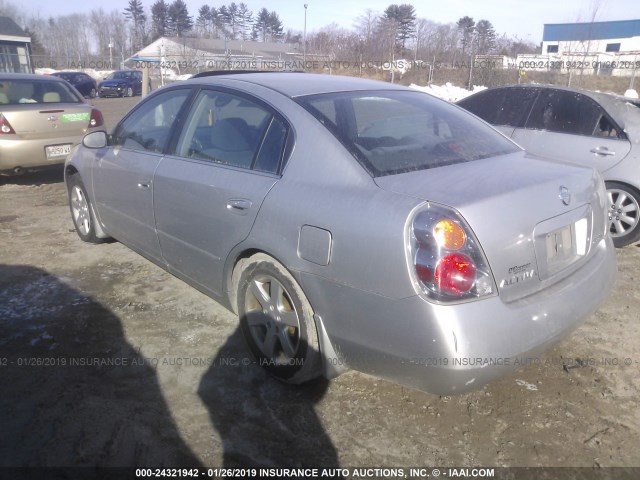 1N4AL11D02C209894 - 2002 NISSAN ALTIMA S/SL SILVER photo 3