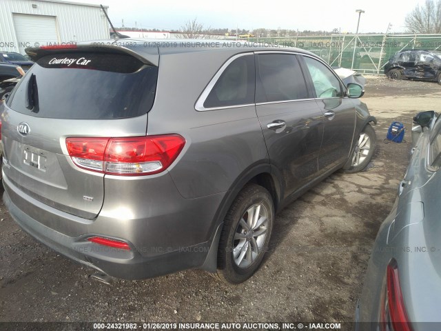 5XYPG4A39HG226991 - 2017 KIA SORENTO LX/L SILVER photo 4