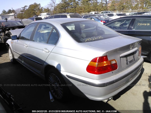 WBAEW53433PG23463 - 2003 BMW 330 XI SILVER photo 3