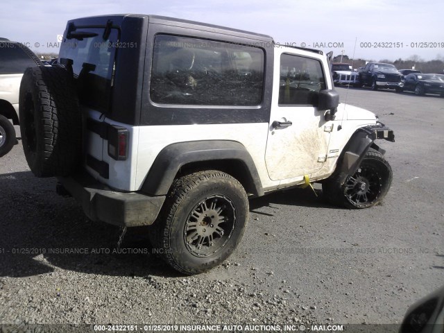 1C4AJWAG1CL205443 - 2012 JEEP WRANGLER SPORT WHITE photo 4