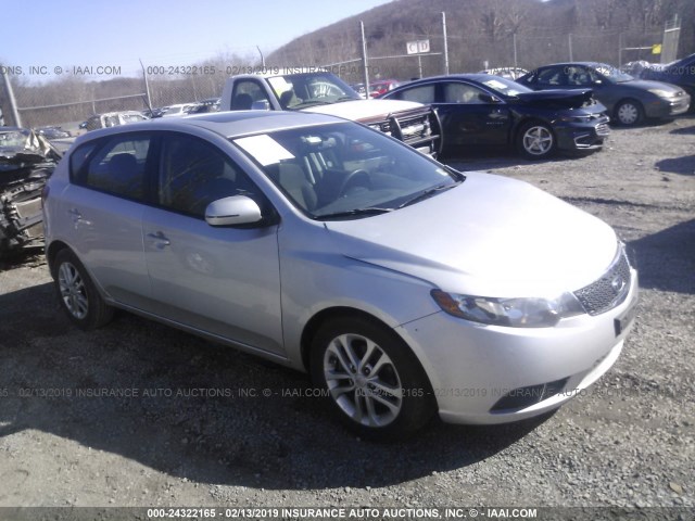 KNAFU5A25B5359682 - 2011 KIA FORTE EX SILVER photo 1