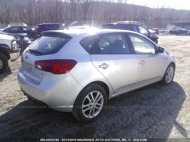 KNAFU5A25B5359682 - 2011 KIA FORTE EX SILVER photo 4