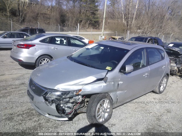 KNAFU5A25B5359682 - 2011 KIA FORTE EX SILVER photo 6