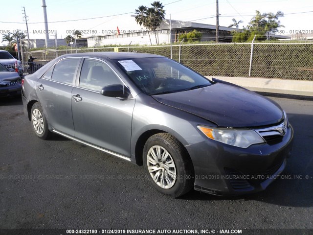 4T1BF1FK4CU012778 - 2012 TOYOTA CAMRY SE/LE/XLE GRAY photo 1