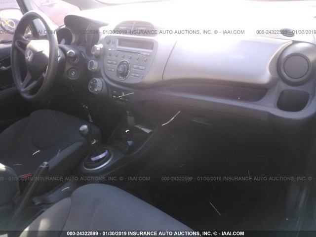 JHMGE8G22AS013214 - 2010 HONDA FIT BLACK photo 5