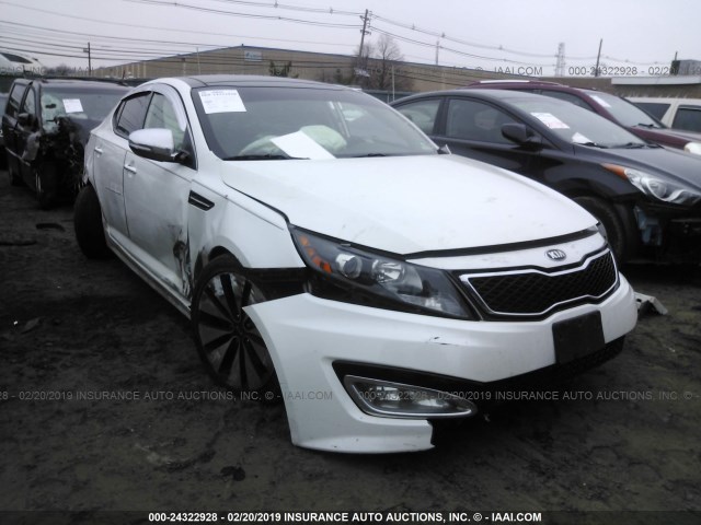 5XXGR4A69CG011158 - 2012 KIA OPTIMA SX WHITE photo 1