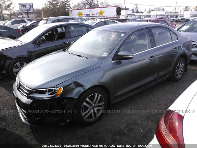 3VWLA7AJ5FM205584 - 2015 VOLKSWAGEN JETTA TDI GRAY photo 2