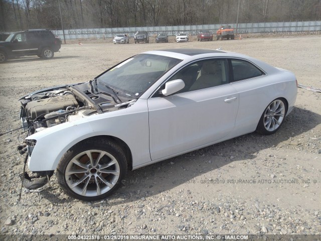 WAUCFAFR9DA044714 - 2013 AUDI A5 PREMIUM WHITE photo 2