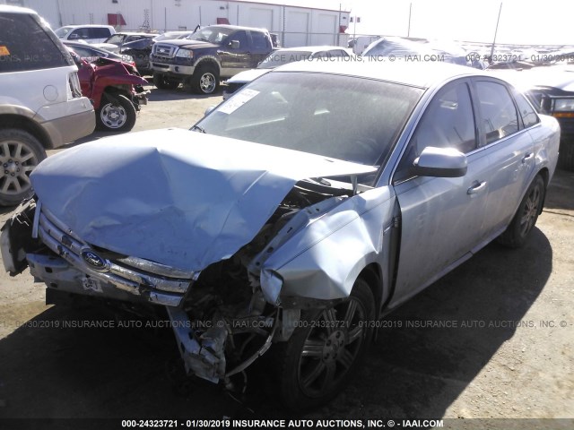 1FAHP24W18G127468 - 2008 FORD TAURUS SEL SILVER photo 2