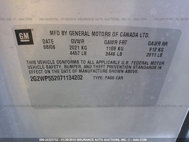 2G2WP552071134202 - 2007 PONTIAC GRAND PRIX SILVER photo 9