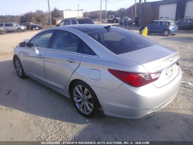 5NPEC4AB7CH340483 - 2012 HYUNDAI SONATA SE/LIMITED SILVER photo 3