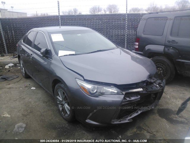 4T1BF1FK8FU108286 - 2015 TOYOTA CAMRY LE/XLE/SE/XSE GRAY photo 1