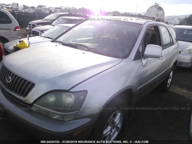 JT6GF10U4Y0053812 - 2000 LEXUS RX 300 SILVER photo 2