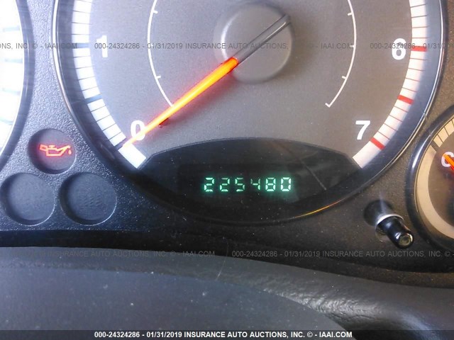 1J4GL38K45W711485 - 2005 JEEP LIBERTY RENEGADE BLACK photo 7