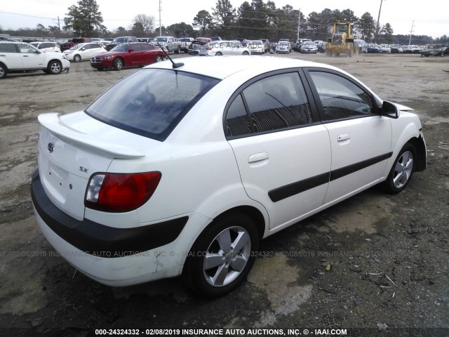 KNADE223596556768 - 2009 KIA RIO LX/SX WHITE photo 4