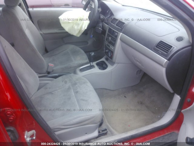 1G2AJ55F687266450 - 2008 PONTIAC G5 RED photo 5