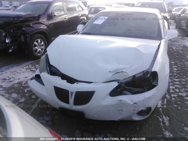 2G2WP552981174134 - 2008 PONTIAC GRAND PRIX WHITE photo 6